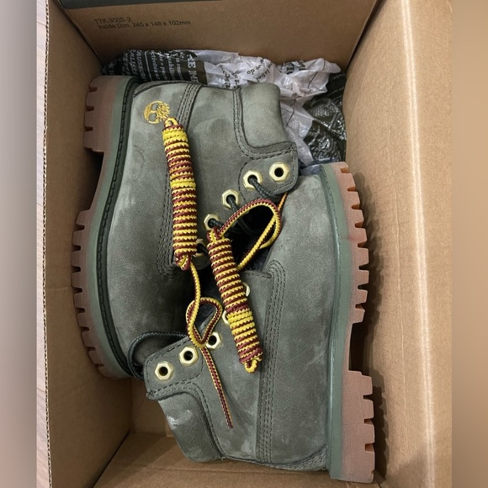 EUC IB Sz 7 Toddler Dark Green Timberland Boots